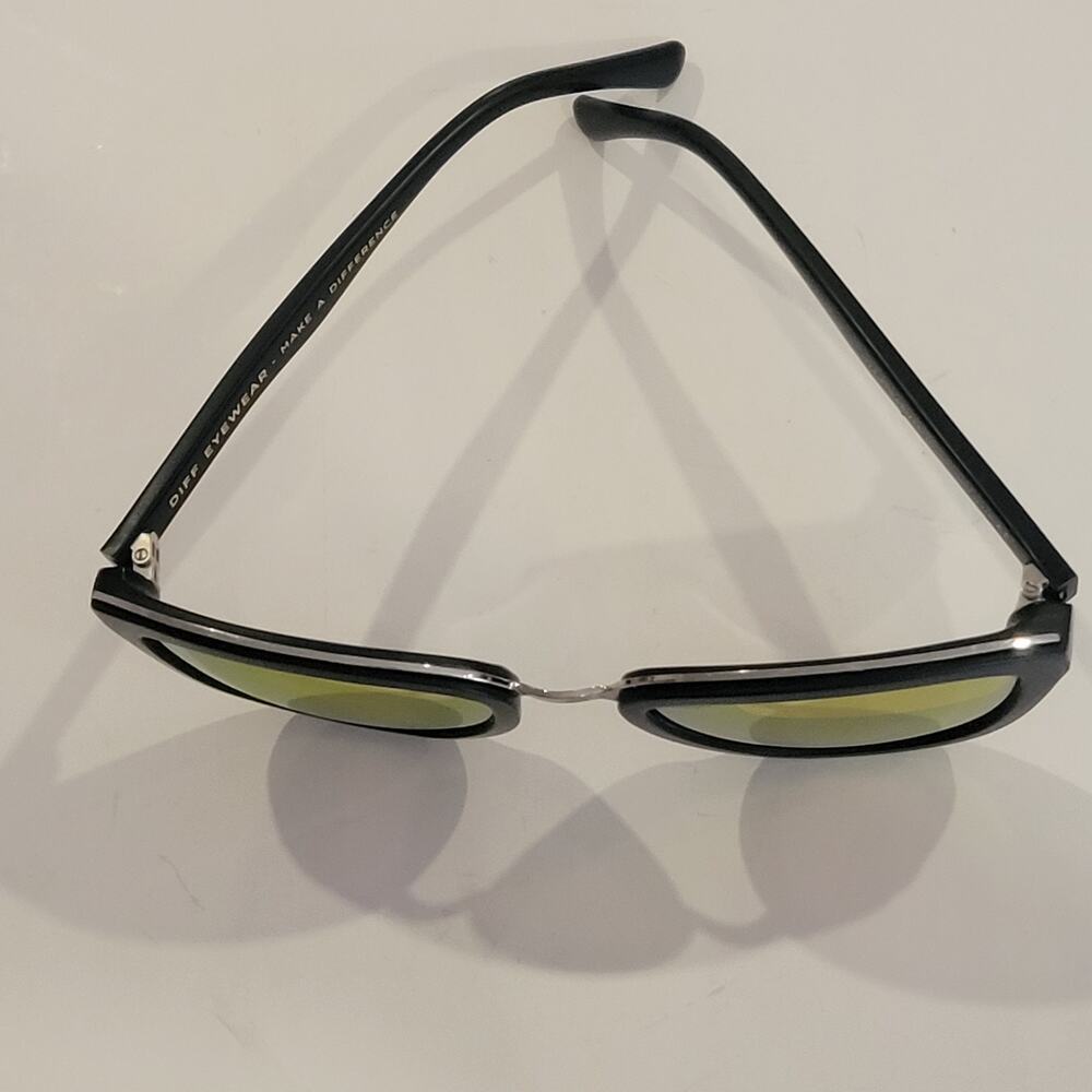 Diff Eyewear Cateye Rose Pink Polarized Mirrored … - image 8